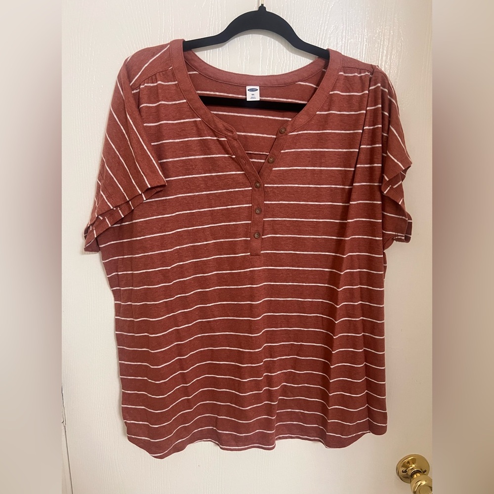 Old Navy Top